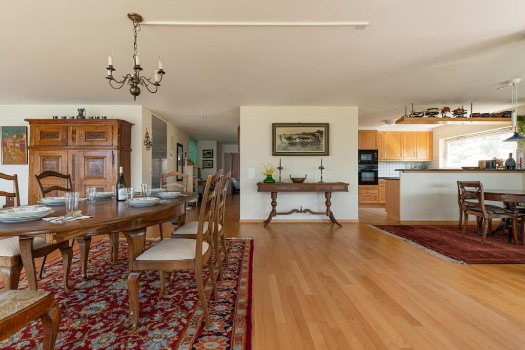 Lakeside-Apartment-1 Grand Appartement Familial Avec Terrasses Et Vue Panoramique เวอเวย์ ภายนอก รูปภาพ