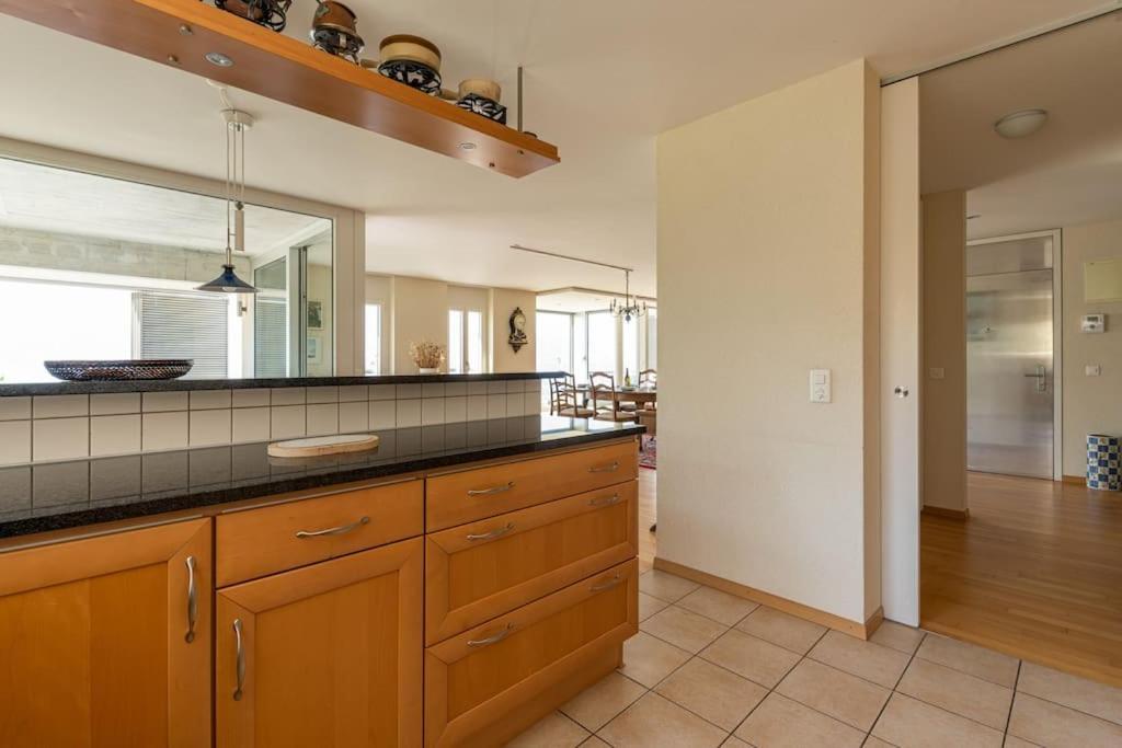Lakeside-Apartment-1 Grand Appartement Familial Avec Terrasses Et Vue Panoramique เวอเวย์ ภายนอก รูปภาพ